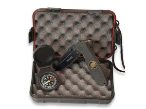 Martinez Albainox Set: Box + Compass 33142 + Pocket Knife 19042.
